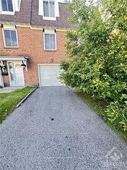 1833 AXMINSTER Court, Orleans - Convent Glen and Area, ON K1C 1Z5