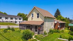 138 Main Street, Burk's Falls, ON P0A 1C0