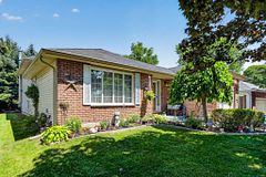 32 Hewson Drive, Port Hope, ON L1A 4C9