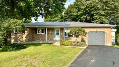 10 Baltic Circle, Norfolk, ON N0E 1Y0