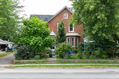 625 King Street W, Gananoque, ON K7G 2H3