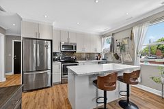 2 King Street W 205, Hamilton, ON L9H 6Z1