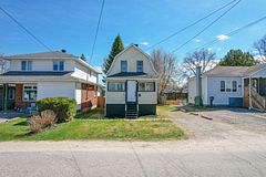 18 Pollard Avenue, North Bay, ON P1A 1Z5