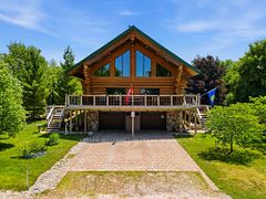 5267 Cliff Road, Lambton Shores, ON N0N 1J7