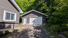 66 Hanes Road, Huntsville, ON P1H 1M3
