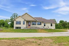 41 River Rapids Road, Quinte West, ON K0K 2C0