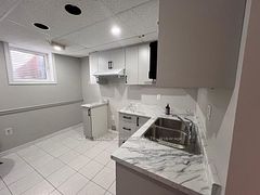 23 Princess Boulevard Bsmt, Grimsby, ON L3M 5A8