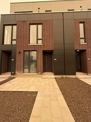 133 Everett Common, St. Catharines, ON L2P 0G8