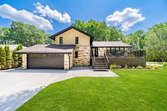 9653 Joanne Avenue, Lambton Shores, ON N0M 1T0