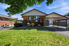 65 Humewood Drive, Belleville, ON K8N 4E3