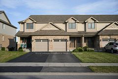 77 Mountain Ash Drive, Belleville, ON K8N 0E3