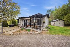 230 Mountain Ash Road, North Dumfries, ON N0B 1E0