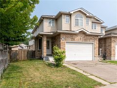 15 CHESTER Drive, Cambridge, ON N1T 2C4