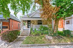 77 Elm Street, London East, ON N5Z 2K4