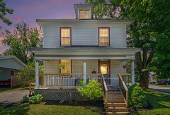 98 Drummond Street E, Perth, ON K7H 1H1