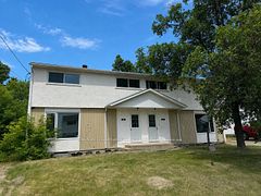 47/49 Pine Street, Ear Falls, ON P0V 1T0