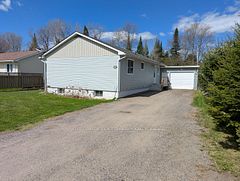 42 Sprucedale Street, Highlands East, ON K0L 1M0