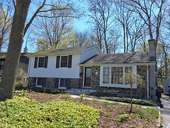 7 Briarhill Place, London East, ON N5Y 1P7