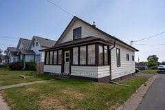 367 MARKLAND ST, Thunder Bay, ON P7B 2H9