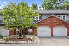 89 Woolwich Street 10, Waterloo, ON N2K 1S5