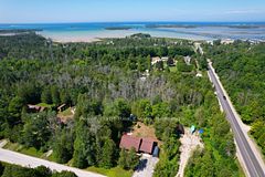 6 WHITEFISH Boulevard, South Bruce Peninsula, ON N0H 2T0
