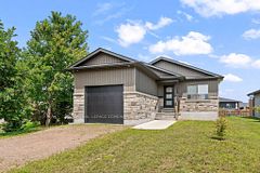 1313 Blakely Crescent, Pembroke, ON K8A 6Z9