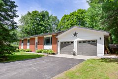 3 Mccrank Drive, Bracebridge, ON P1L 1A9