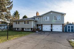 9793 Dickenson Road W, Hamilton, ON L0R 1W0