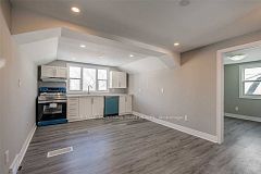 9 Rykert Street Upper Floor, St. Catharines, ON L2S 1J6