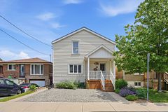 18 Province Street N, Hamilton, ON L8H 4H4