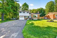241 Wade Avenue, Renfrew, ON K7V 2N5