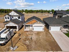107 VICTORIA Avenue, South Huron, ON N0M 1M0