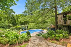 85 Albert Street, Waterloo, ON N2L 3S6