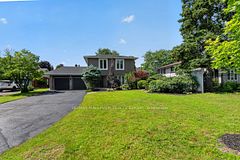 4 Claret Court, Hunt Club - Windsor Park Village and Area, ON K1V 9C4