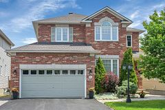 504 Landswood Way, Stittsville - Munster - Richmond, ON K2S 0A5