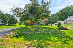 47 Riverview Drive, Greater Napanee, ON K7R 3A1