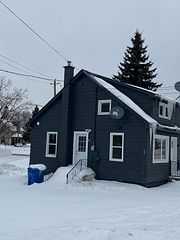 582 Garafraxa Street S, West Grey, ON N0G 1R0