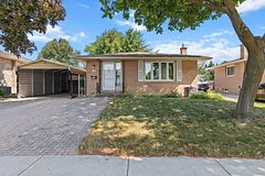 4 Archer Crescent, London South, ON N6E 2A5