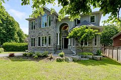 81 Kenwoods Circle, Kingston, ON K7K 6Y2