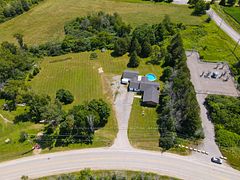31 Station Road, Front of Leeds & Seeleys Bay, ON K7G 2V3