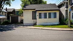 92 ELM Street, Kingston, ON K7K 1N2