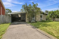 1272 Collins Avenue, Alta Vista and Area, ON K1V 6C8