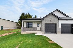 60 Moonlight Court, Central Huron, ON N0M 1L0