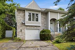 671 Berthiaume Street, Hawkesbury, ON K6A 3M1