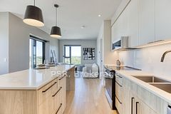 150 Hollywood Court 617, Cambridge, ON N1R 0E6