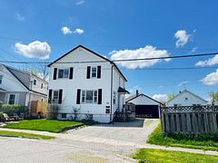 24 Union Street Unit 2, St. Catharines, ON L2S 2R2