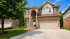 349 Braithwaite Avenue, Hamilton, ON L9G 5A7