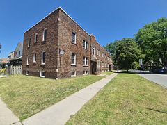 1614 Ontario Street #4, Windsor, ON N8Y 1M6