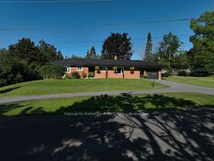 548 Bissview Avenue, Selwyn, ON K9J 6X4