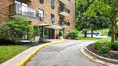 540 Proudfoot Lane 401, London North, ON N6H 1W3